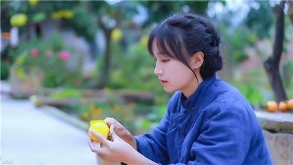 網(wǎng)傳李子柒螺螄粉吃出刀片?營(yíng)銷號(hào)組團(tuán)來(lái)黑,太沒(méi)下限了